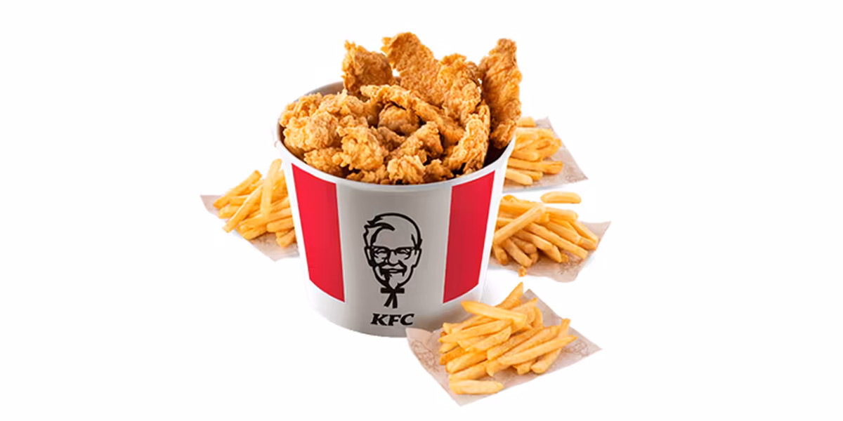 KFC: 74,99 zł za Kubełek Strips&Bites dla 4 osób