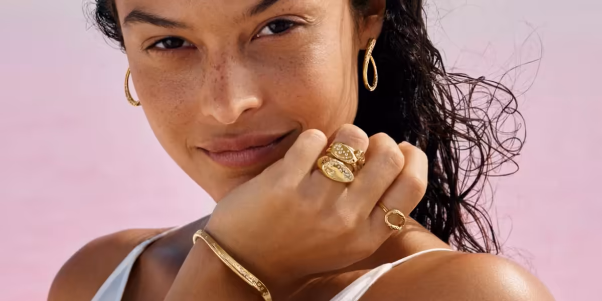 Pandora: Odkryj kolekcję Pandora Essence